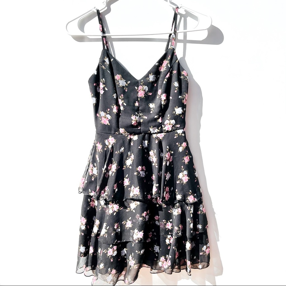 B. Darlin Juniors Dress Size 0